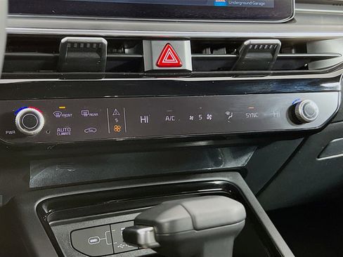New 2025 Kia K5 GT-Line FWD image 11