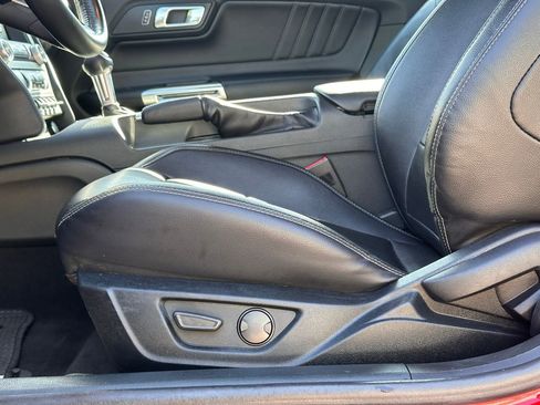Used 2023 Ford Mustang Premium image 18