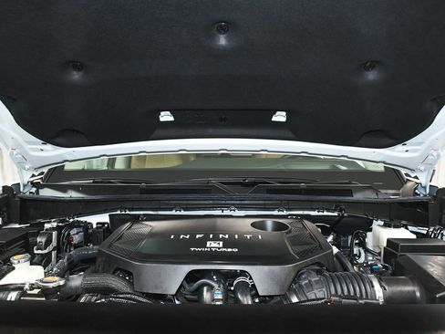 Used 2025 INFINITI QX80 Sensory image 79