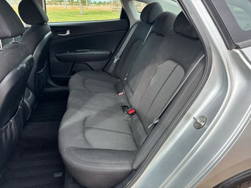 Used 2018 Kia Optima LX FWD image 10