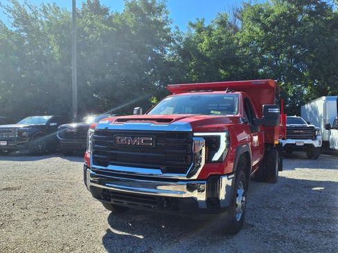 New 2025 GMC Sierra 3500 Pro w/ Convenience Package image 3