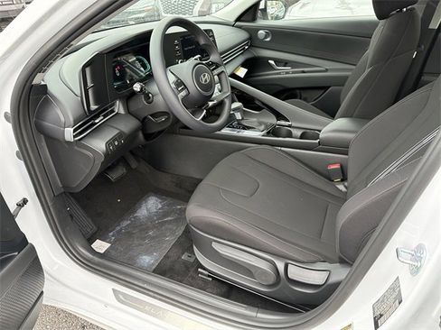 New 2026 Hyundai Elantra Blue image 9