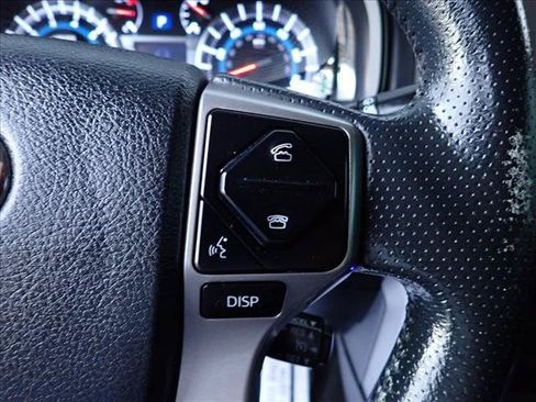 Used 2017 Toyota 4Runner Limited AWD/4WD image 18