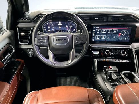 Used 2024 GMC Sierra 1500 Denali Ultimate image 5