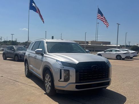 Used 2025 Hyundai Palisade SEL AWD/4WD image 2