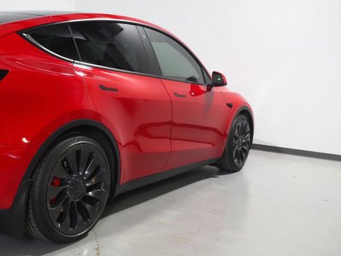 Used 2023 Tesla Model Y Performance image 52