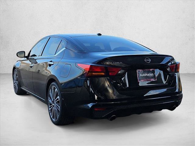 Used 2024 Nissan Altima 2.5 SL FWD image 7
