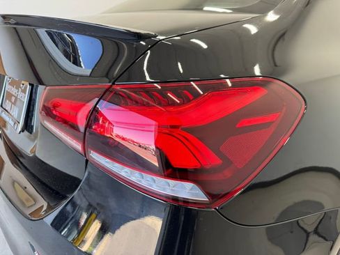 Used 2022 Mercedes-Benz A 220 image 32
