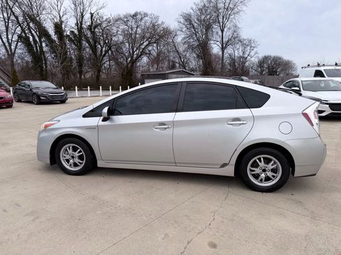 Used 2010 Toyota Prius Three image 7