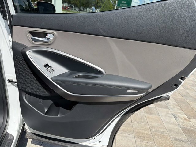 Used 2017 Hyundai Santa Fe Sport FWD image 20