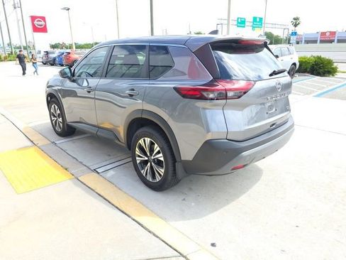 Used 2023 Nissan Rogue SV image 6