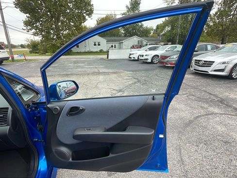 Used 2008 Honda Fit Sport image 28