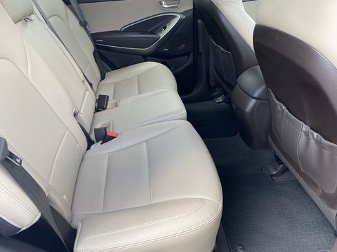 Used 2017 Hyundai Santa Fe Sport w/ 2.0T Ultimate Tech Package 05 FWD image 13