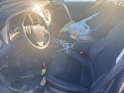 Used 2014 Toyota RAV4 XLE AWD/4WD image 11
