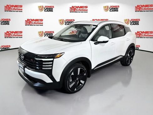 Certified 2025 Nissan Kicks SR AWD/4WD image 12