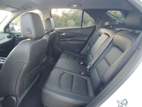 Used 2018 Chevrolet Equinox Premier image 23