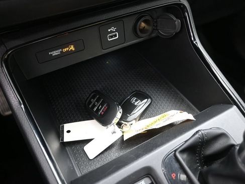 Used 2023 Honda CR-V LX image 13