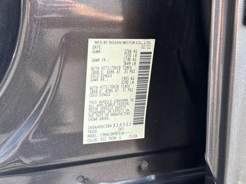 Used 2011 Nissan Titan PRO-4X AWD/4WD image 21