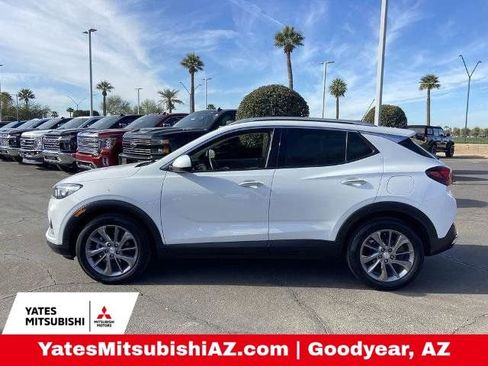 Used 2020 Buick Encore GX Essence w/ Experience Buick Package image 4