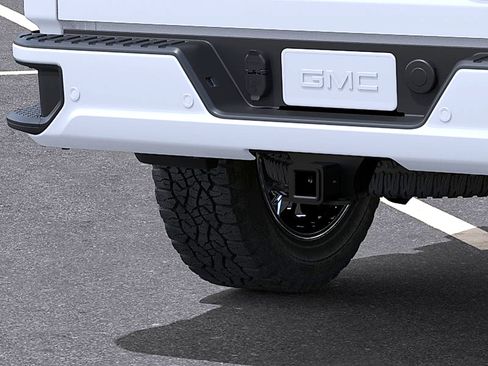 New 2026 GMC Sierra 2500 Denali AWD/4WD image 14