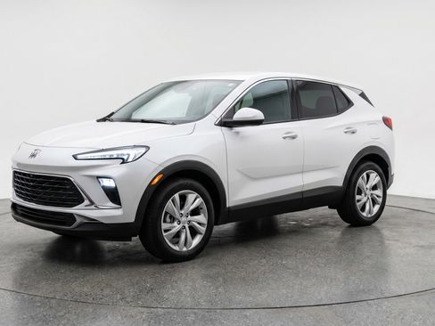 Used 2025 Buick Encore GX Preferred FWD image 3