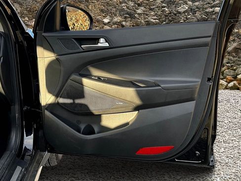 Used 2019 Hyundai Tucson Limited image 20