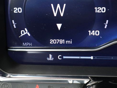 Used 2023 Chevrolet Silverado 1500 LT w/ Protection Package image 31