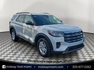 Used 2025 Ford Explorer Active AWD/4WD video 1