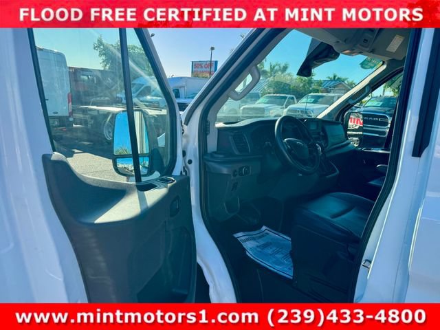 Used 2024 Ford Transit 250 148 High Roof Extended RWD image 25
