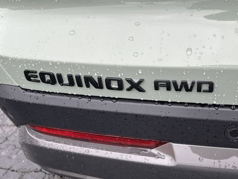 New 2026 Chevrolet Equinox ACTIV w/ Convenience Package III image 9