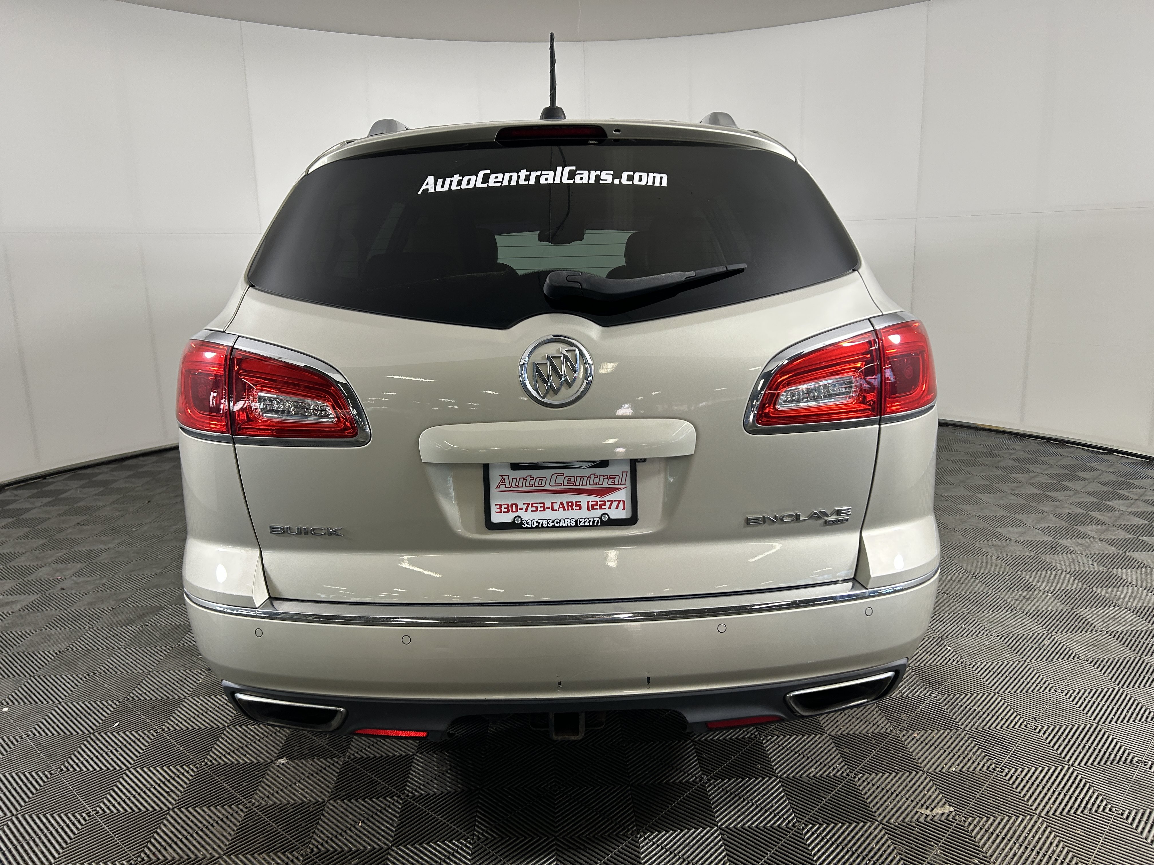 Used 2017 Buick Enclave Premium w/ Experience Buick Package AWD/4WD image 7
