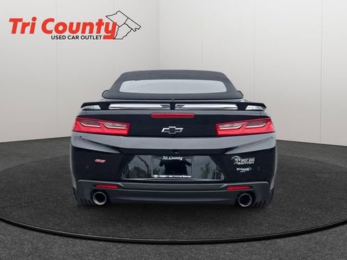 Used 2016 Chevrolet Camaro SS RWD image 7