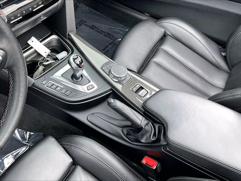 Used 2020 BMW M4 Convertible w/ Competition Package image 14