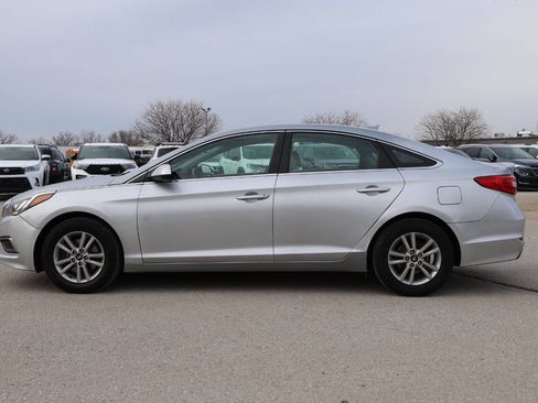 Used 2017 Hyundai Sonata SE w/ Cargo Package FWD image 8