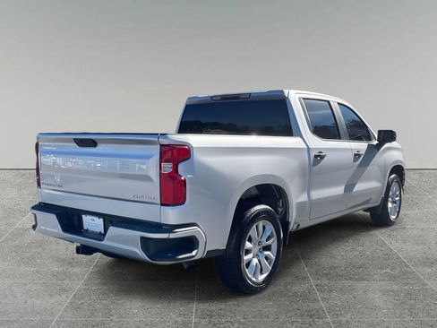 Used 2020 Chevrolet Silverado 1500 Custom w/ Custom Value Package image 6