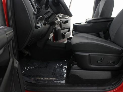 Used 2024 RAM 2500 Big Horn w/ Bed Utility Group image 15