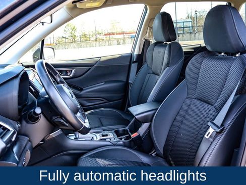 Used 2023 Subaru Forester Premium image 10