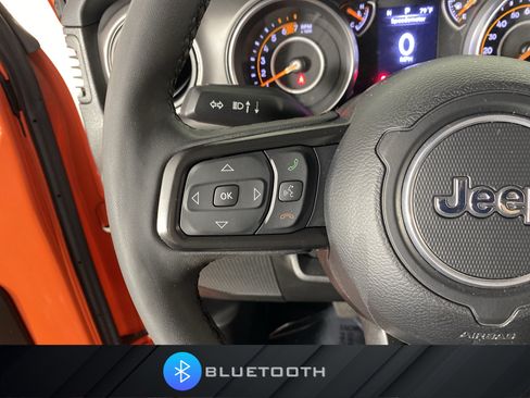 Used 2023 Jeep Wrangler Unlimited Sport AWD/4WD image 22