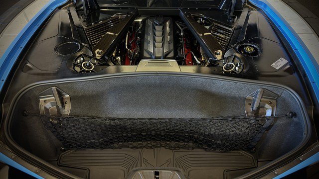 Used 2024 Chevrolet Corvette Stingray Premium Cpe w/ Z51 Performance Package RWD image 32