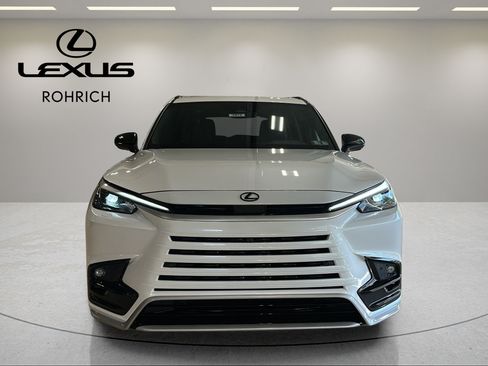 New 2026 Lexus TX 500h AWD w/ Technology Package image 9