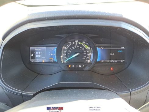 Certified 2024 Ford Edge Titanium AWD/4WD image 15