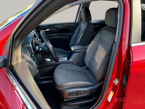 Used 2023 Chevrolet Equinox LT FWD image 8