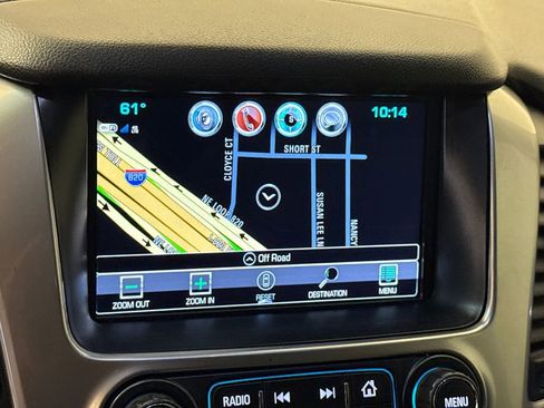 Used 2019 Chevrolet Suburban LT image 25