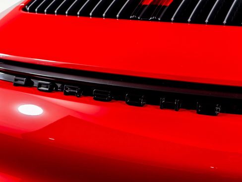 Used 2020 Porsche 911 Carrera 4S w/ Sport Package image 14