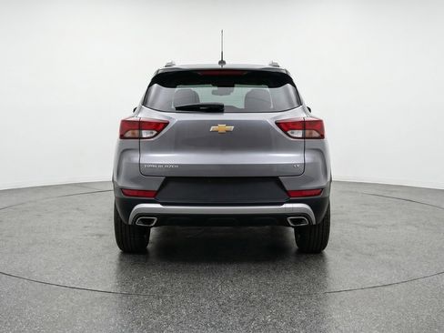 Used 2025 Chevrolet TrailBlazer LT FWD image 7