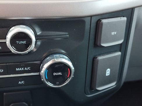 Used 2025 Ford F150 XLT w/ Equipment Group 301A Standard image 27