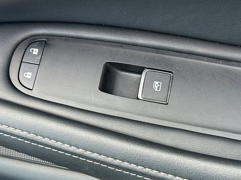 Certified 2025 INFINITI QX60 Pure image 24