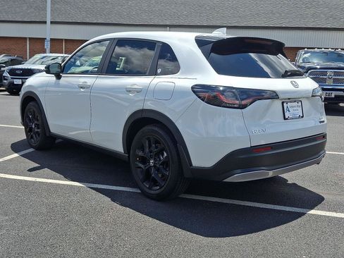 Used 2024 Honda HR-V Sport image 4