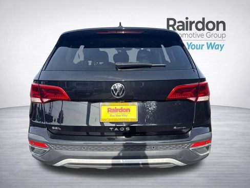 Used 2023 Volkswagen Taos SEL AWD/4WD image 6
