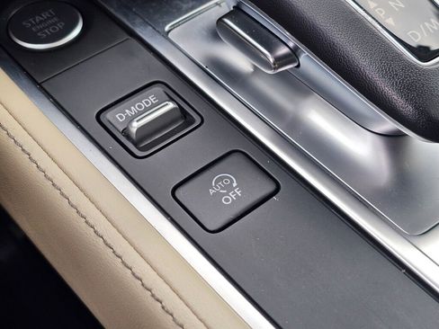 Used 2023 INFINITI QX60 Sensory w/ Vision Package image 39